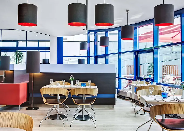Intercityhotel Altona 3* Hamburgo