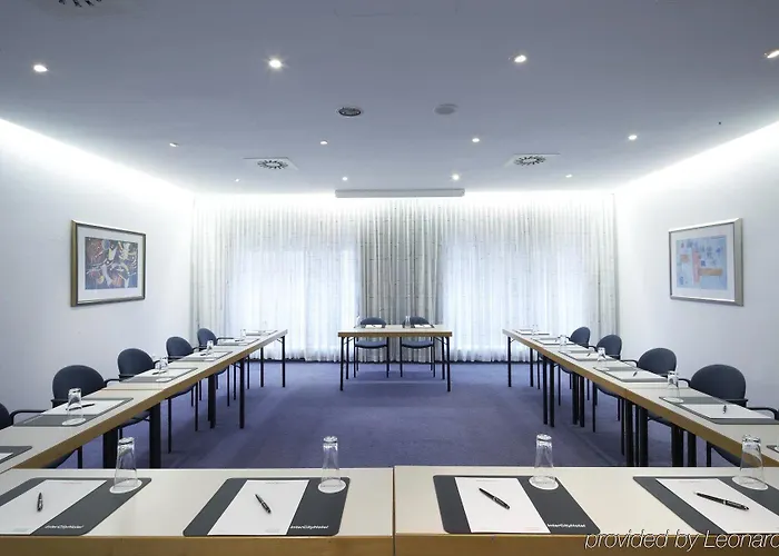 Intercityhotel Altona Hotel Hamburgo