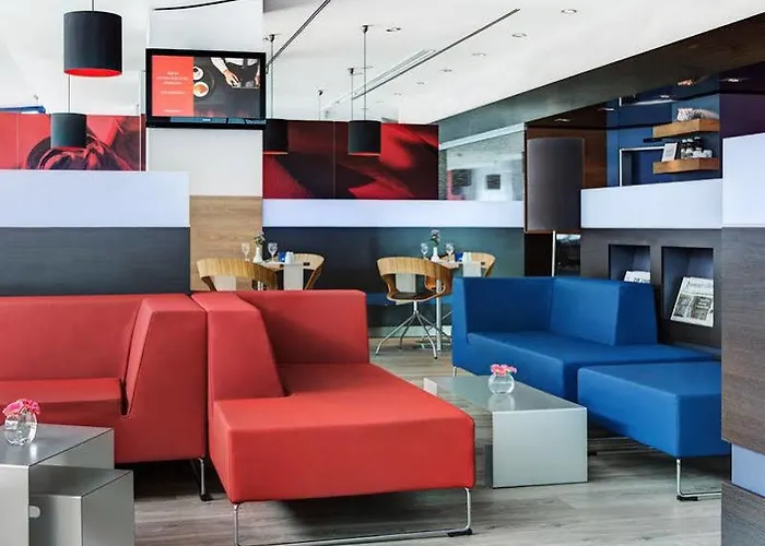 Intercityhotel Altona 3*